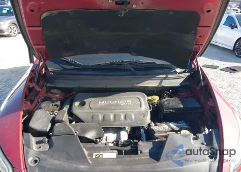 2015 Jeep Cherokee Limited z USA, uszkodzony, nr VIN 1C4PJLDB7FW701567